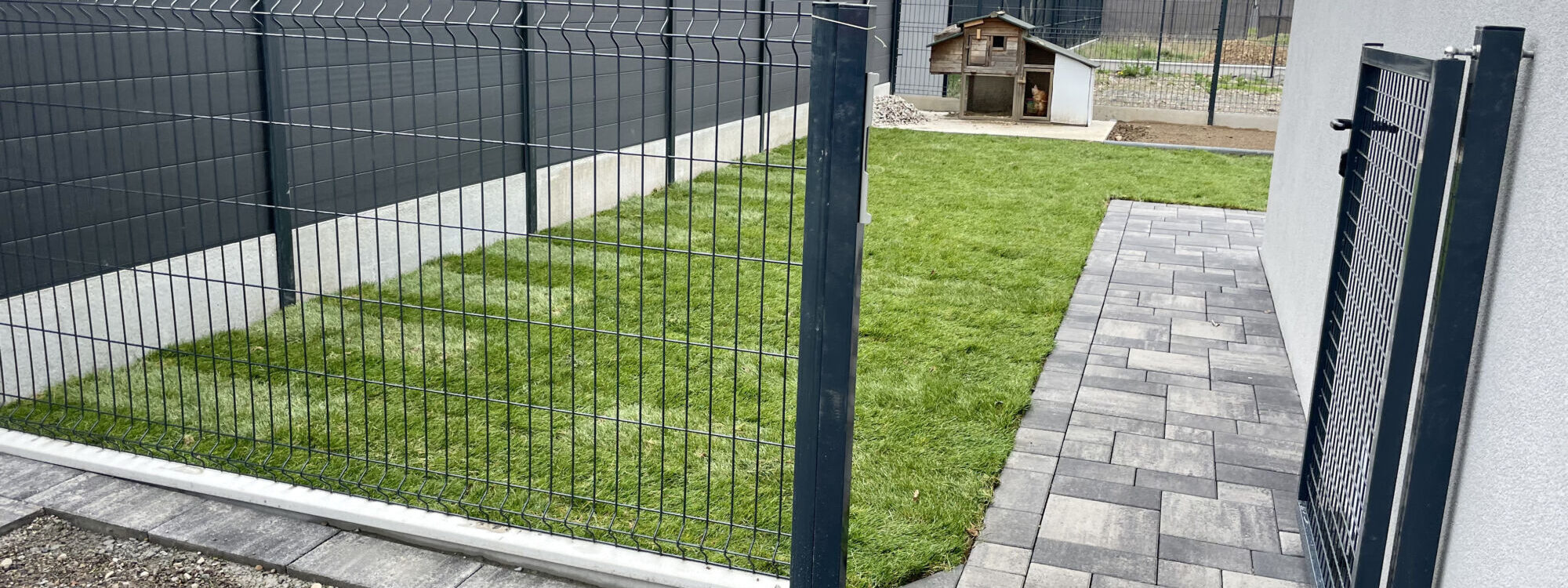 Cl&ocirc;ture endommag&eacute;e : r&eacute;parer ou remplacer ? Saint-Louis
