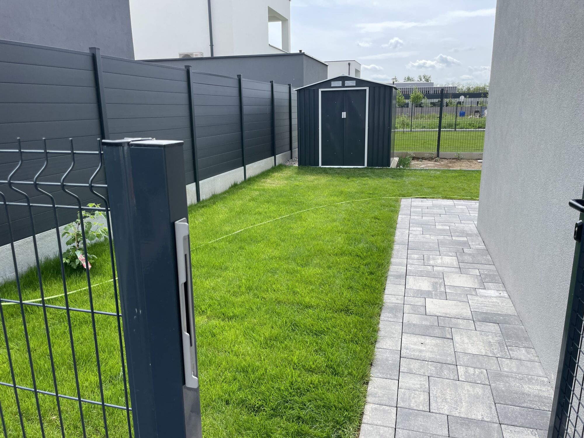 CLOTURE | Art Design Pourquoi faire appel à une entreprise d’aménagement extérieur pour vos travaux ? Rixheim 0