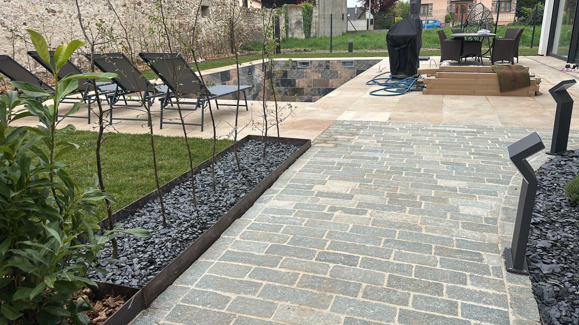 Piscine / Terrasse Illzach 42