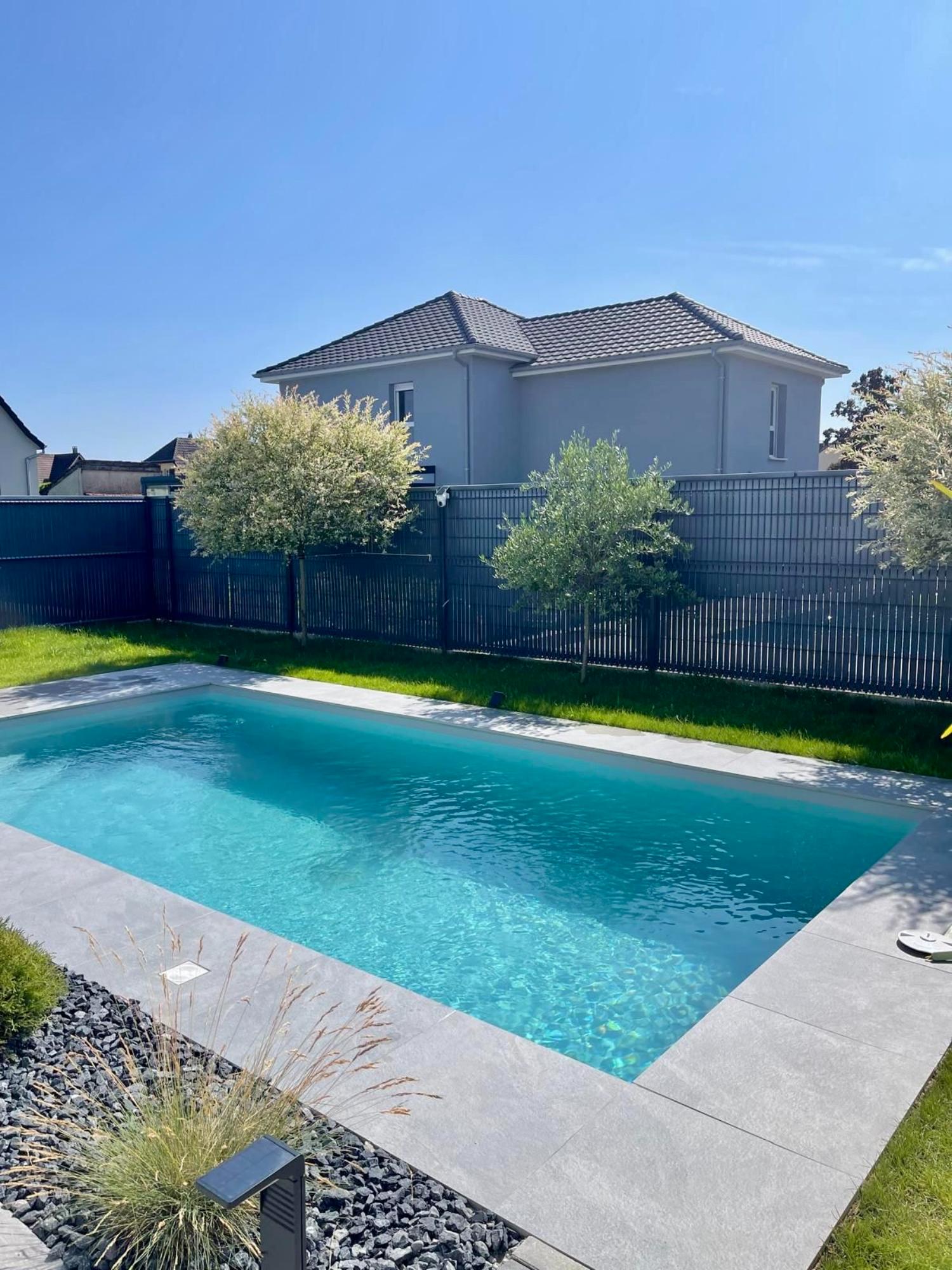 Piscine / Terrasse Wittelsheim 40